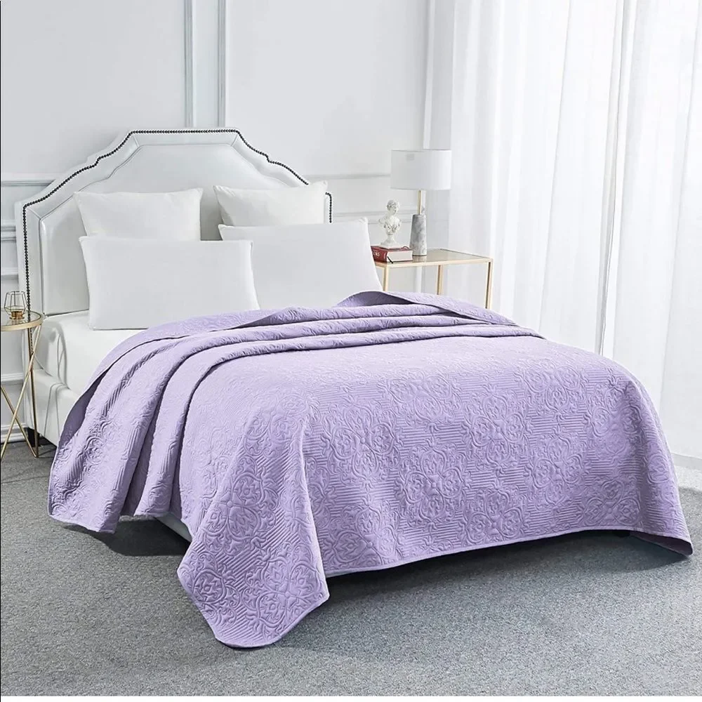 Bed Quilt Bedspread Coverlet - Reversible, Lightweight - King Size, Lt Purple